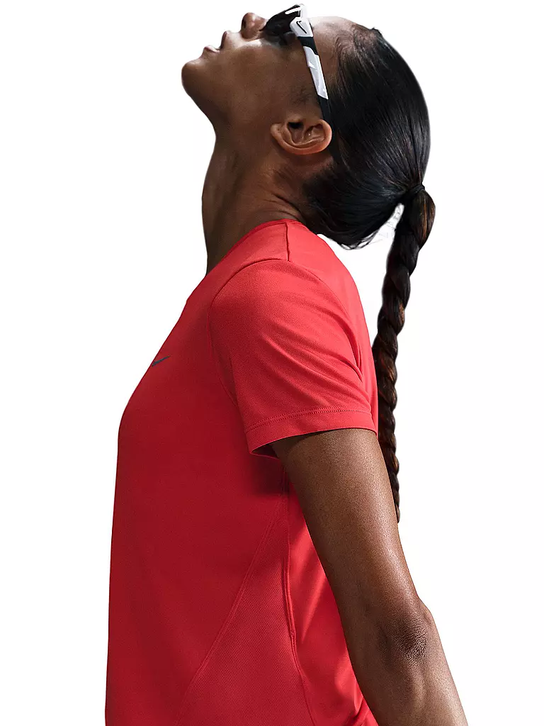 NIKE | T-shirt de running Tempo pour femme |