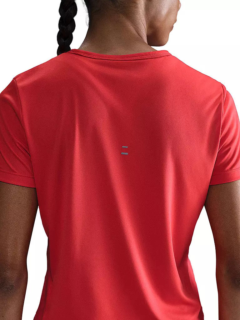 NIKE | T-shirt de running Tempo pour femme |