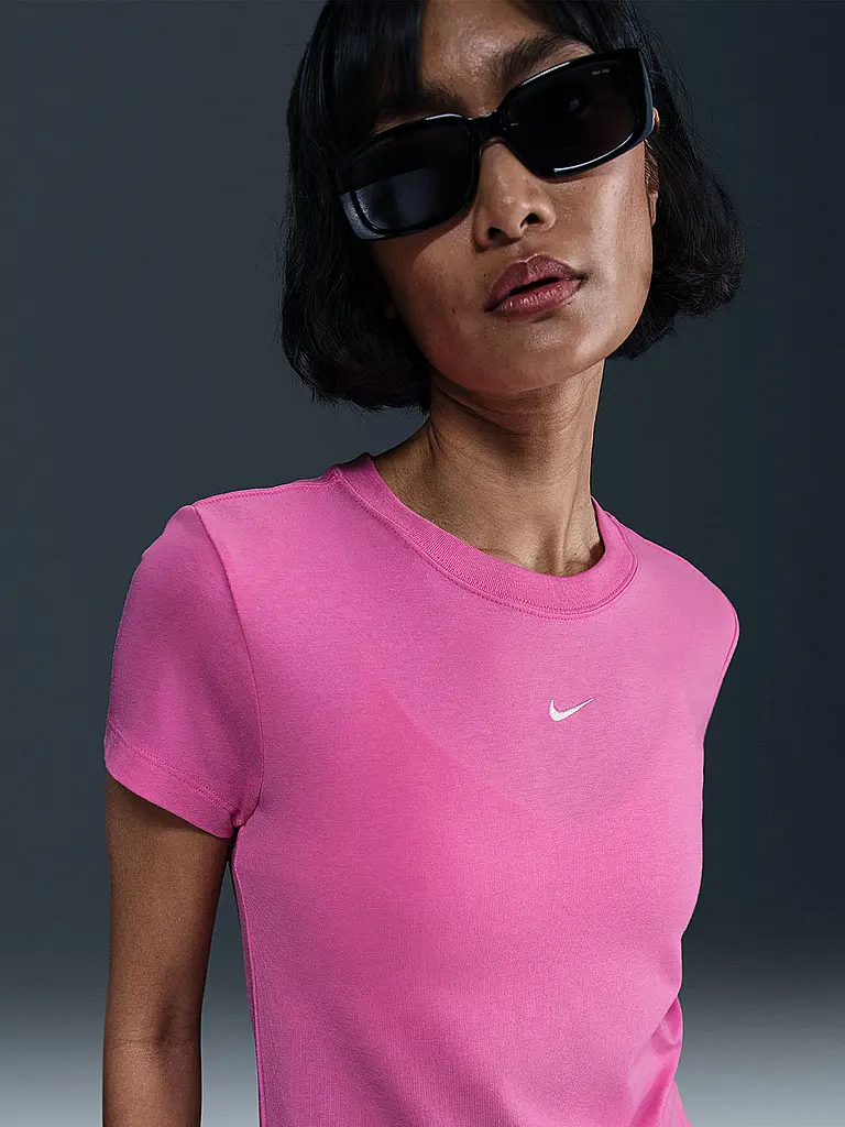 NIKE | T-shirt de sport Chill Knit pour femme | Baie