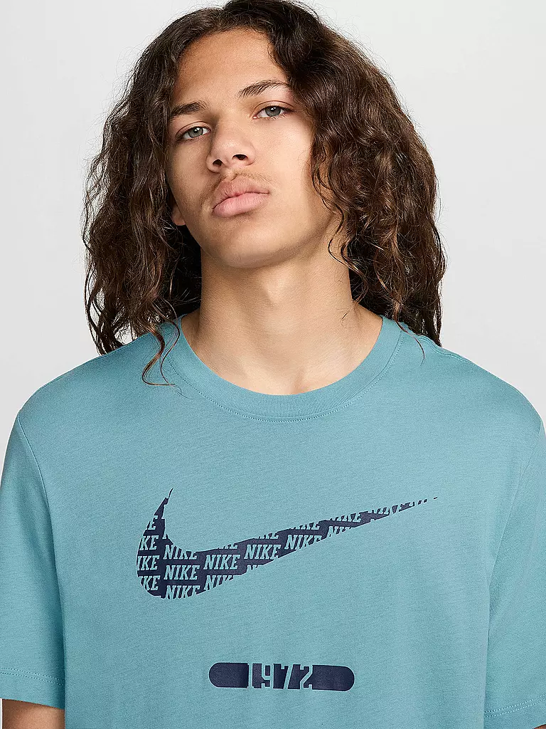 NIKE | T-shirt NSW Swoosh pour homme |