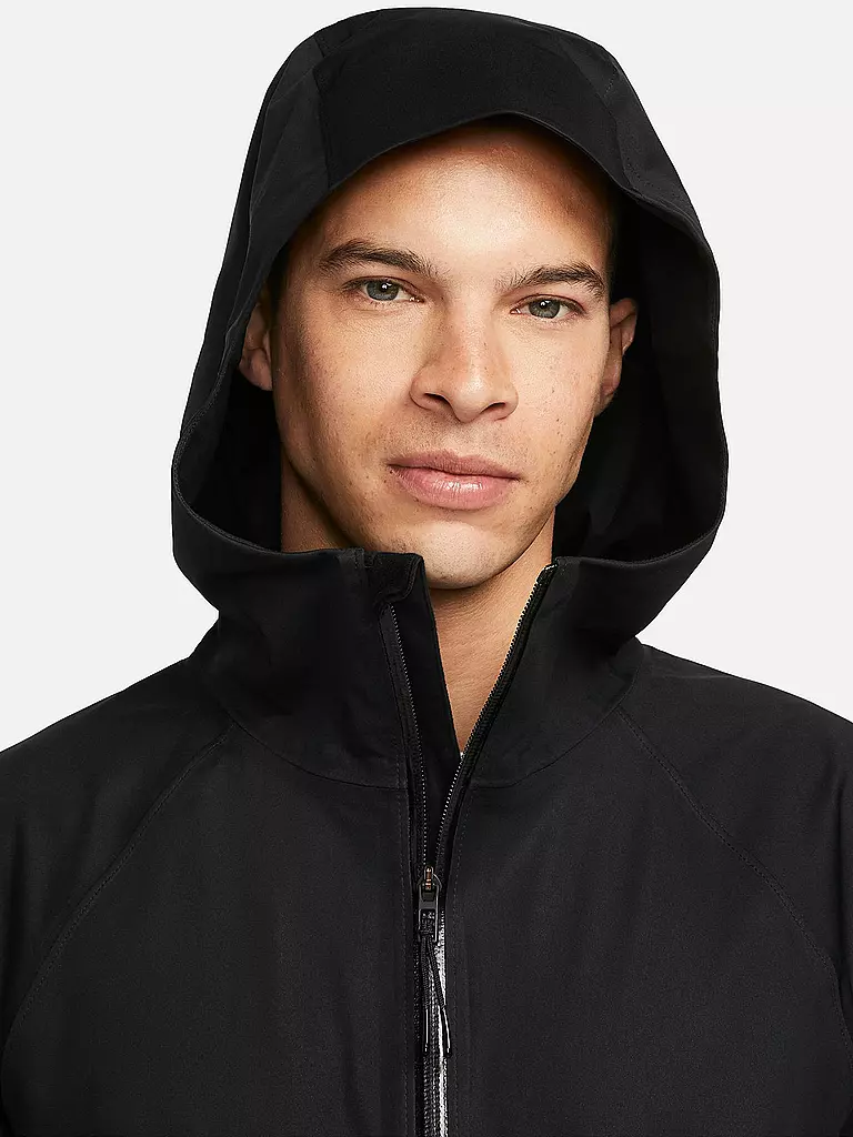 NIKE | Veste de fitness pour homme Storm-FIT ADV A.P.S. |