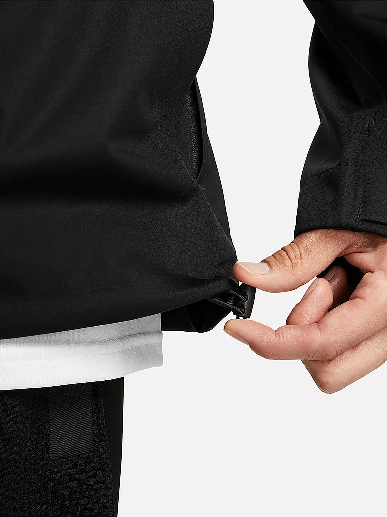 NIKE | Veste de fitness pour homme Storm-FIT ADV A.P.S. |