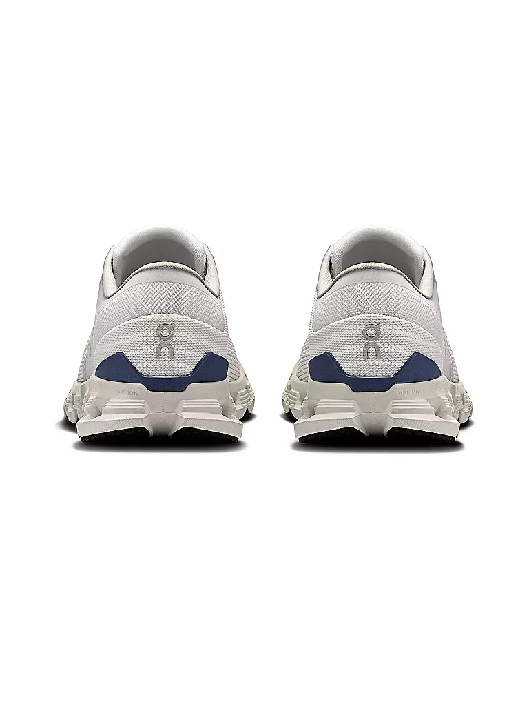 ON | Chaussures de fitness pour femmes Cloud X4 |