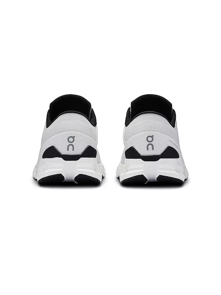 ON | Chaussures de fitness pour hommes Cloud X4 |