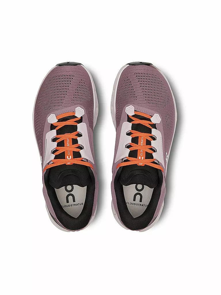 ON | Chaussures de running pour femmes Cloudstratus 3 |