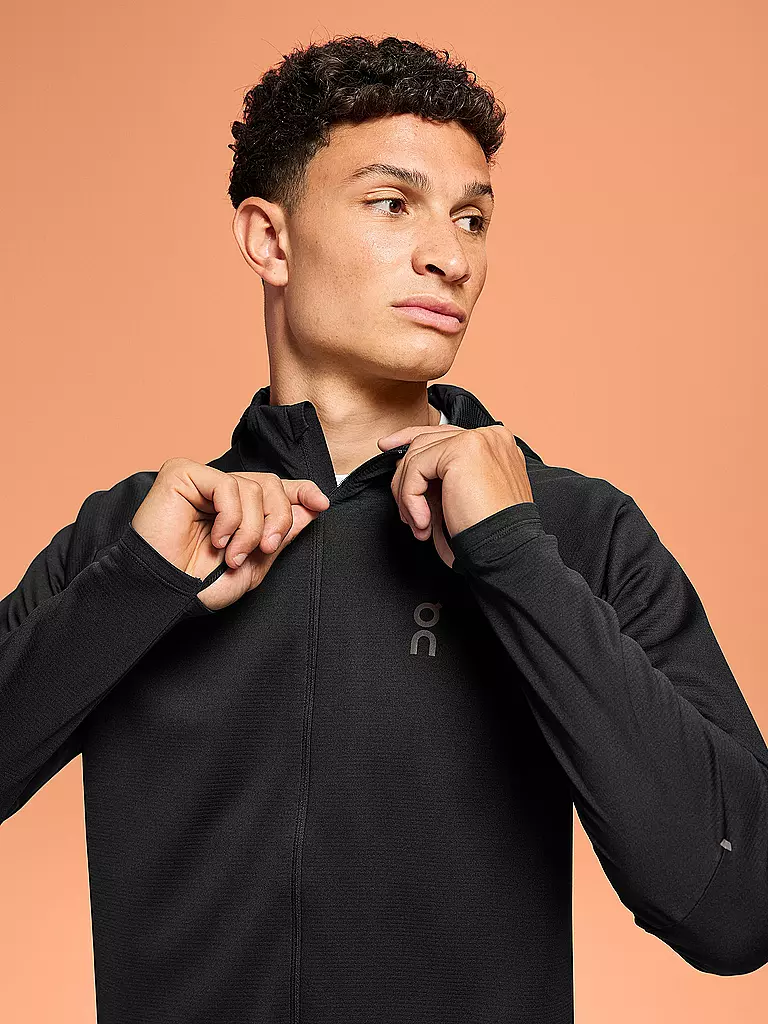 ON | Herren Laufjacke Climate Zip Hoodie | Noir