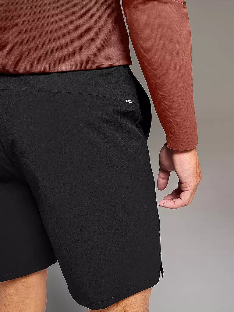 ON | Short de course 2en1 Performance Hybrid pour homme |