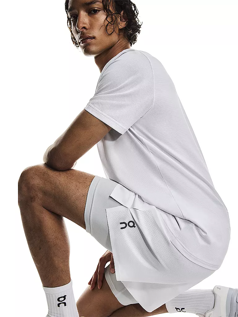 ON | Short de course Performance 2/1 pour homme |