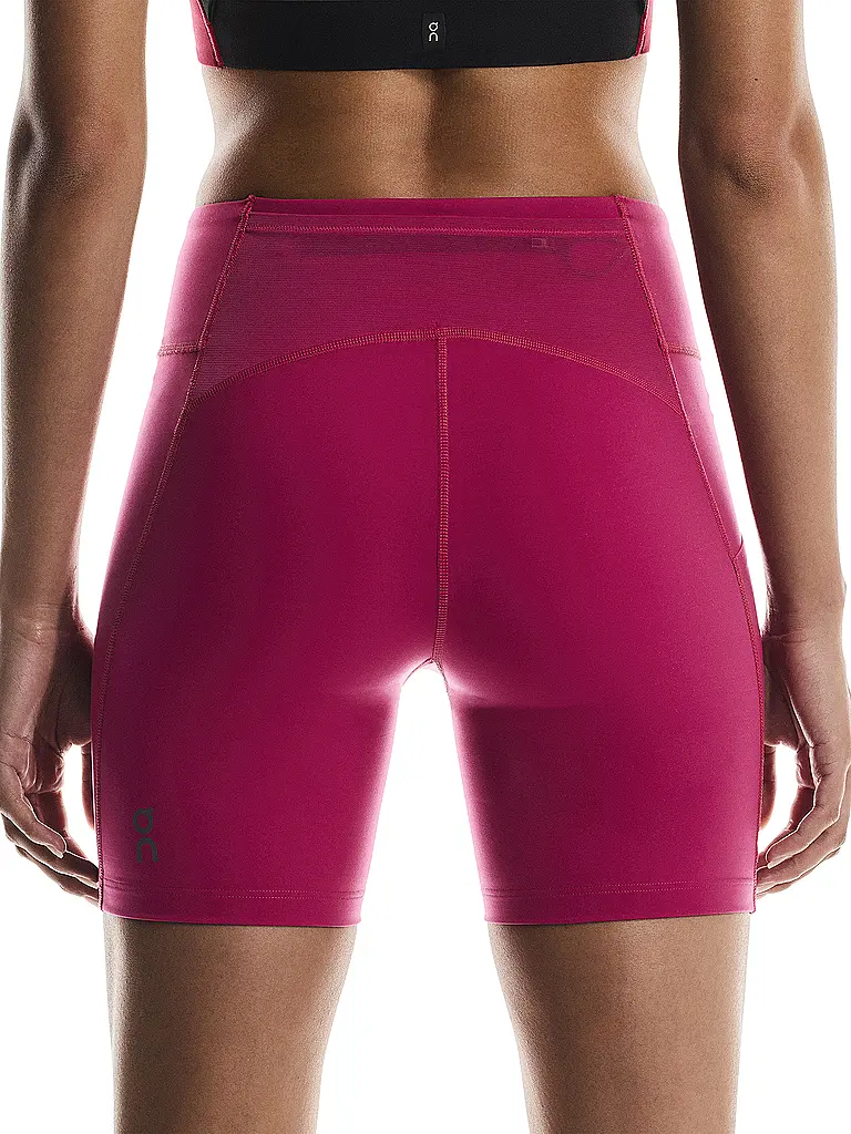 ON | Short de course Performance Femme |