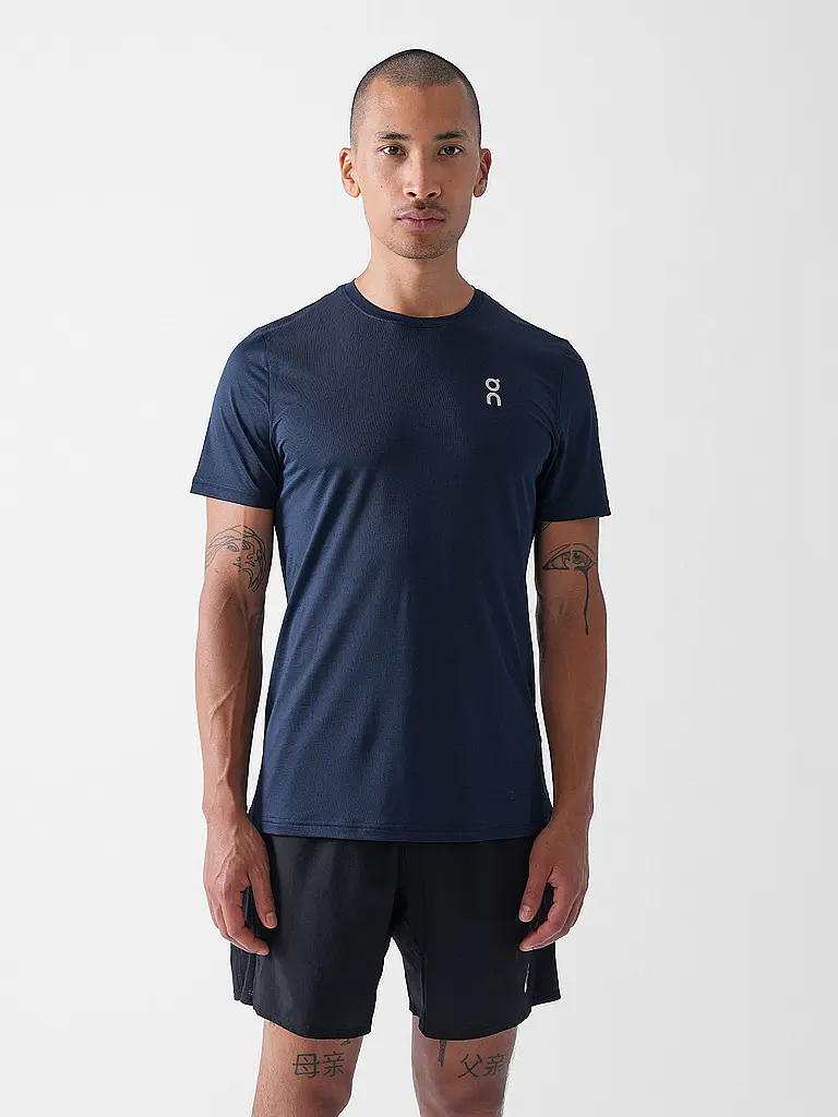 ON | T-shirt de course Core-T pour hommes | Bleu foncé