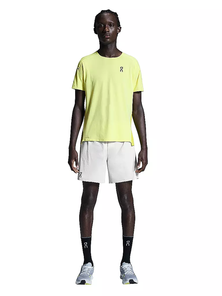 ON | T-shirt de course Performance pour homme | Jaune