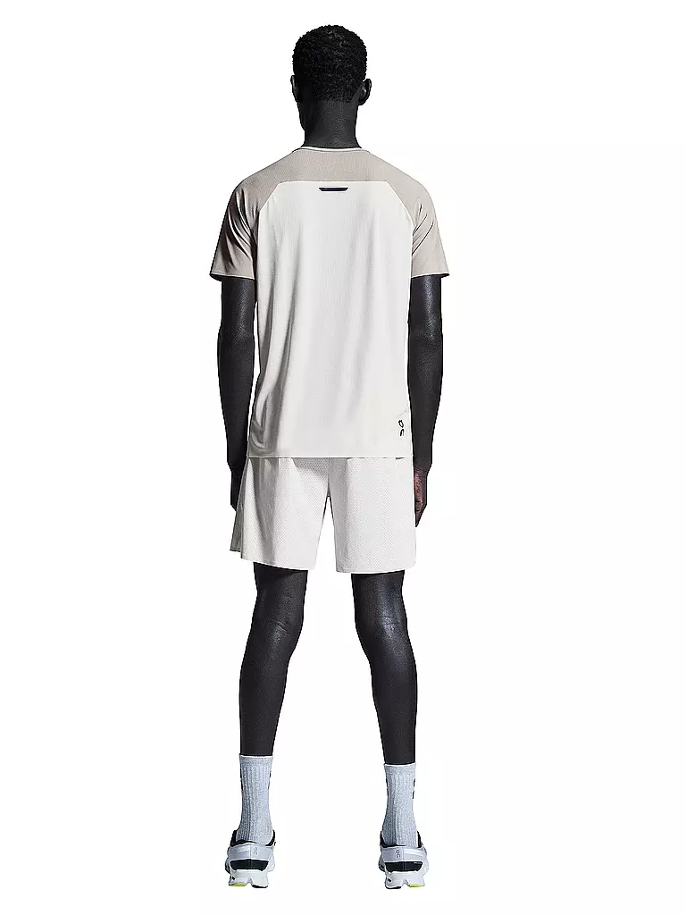 ON | T-shirt de course Performance pour hommes | Camel