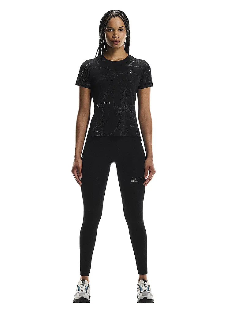 ON | T-shirt de course Performance-T Lumos pour femmes | Noir