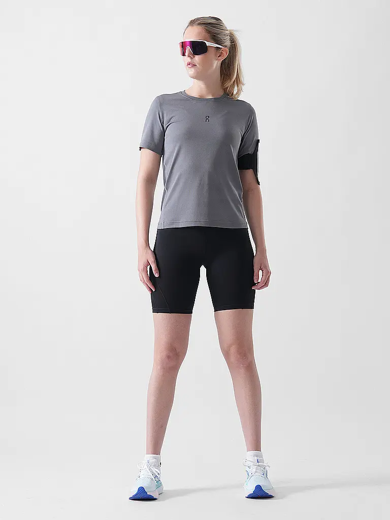 ON | T-shirt de course pour femmes Trail-T | Gris