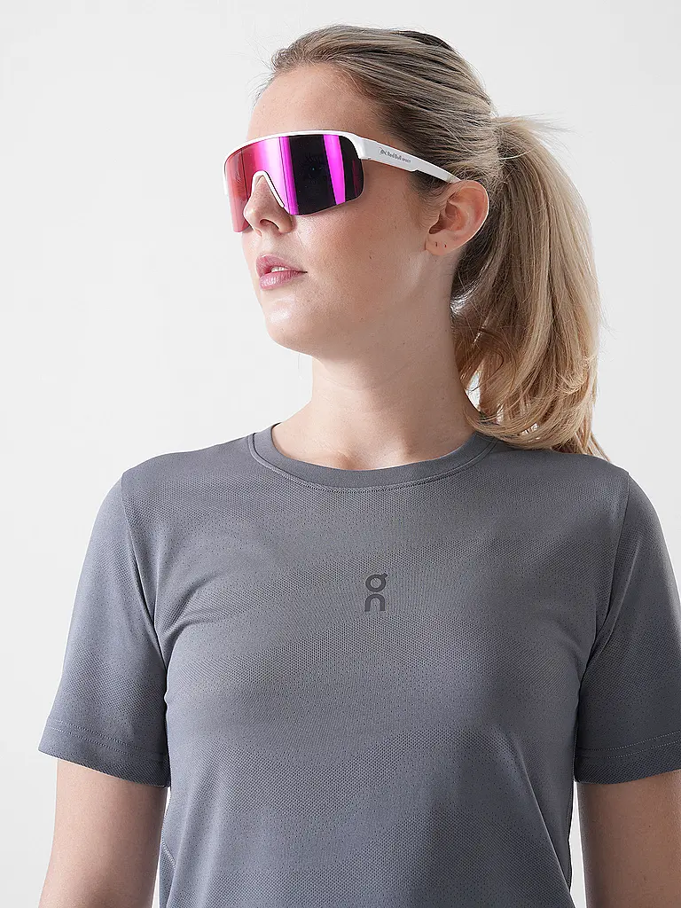 ON | T-shirt de course pour femmes Trail-T |