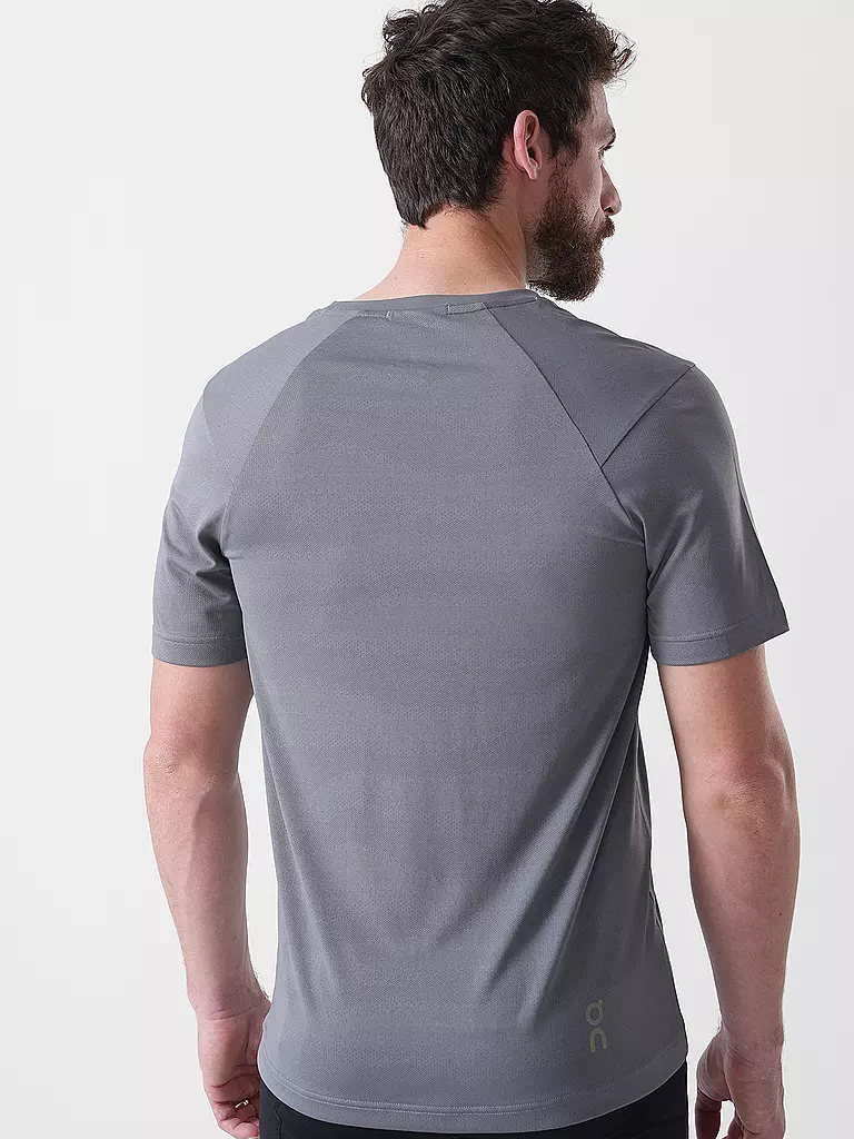 ON | T-shirt de course Trail-T pour hommes |