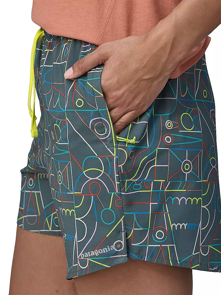 PATAGONIA | Damen Short Multi Trails 5½" | Vert foncé