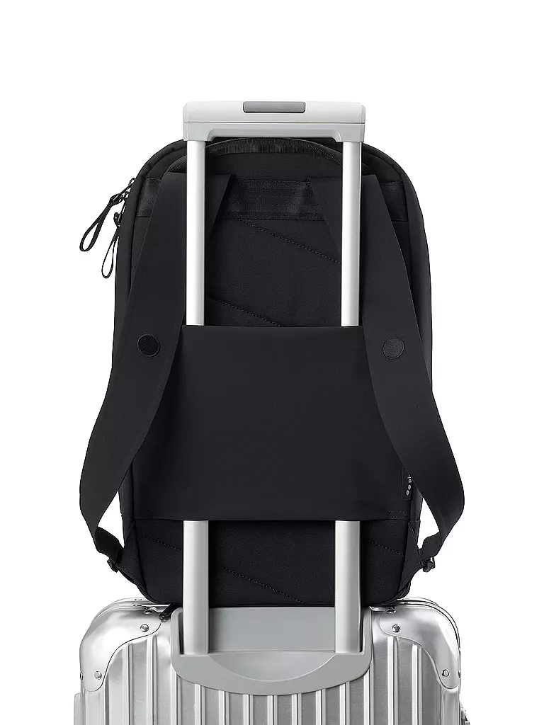 PINQPONQ | Rucksack Kontor Solid 16L | Noir