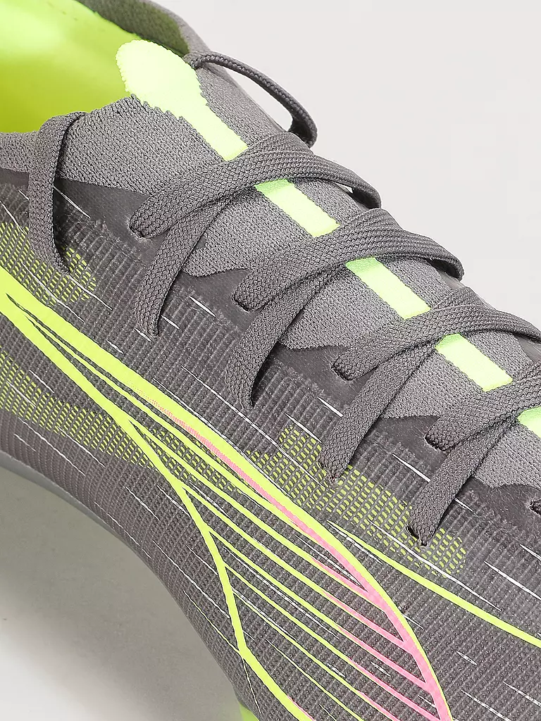 PUMA | Chaussures de football à crampons Ultra Match pour hommes |