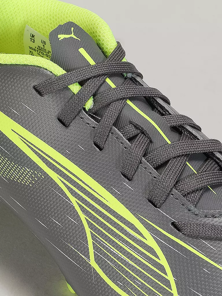 PUMA | Chaussures de football pour enfants Ultra 8 Play à crampons |
