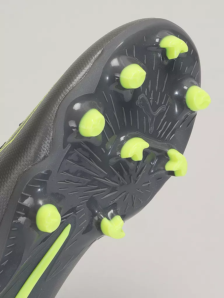 PUMA | Chaussures de football pour enfants Ultra 8 Play à crampons |