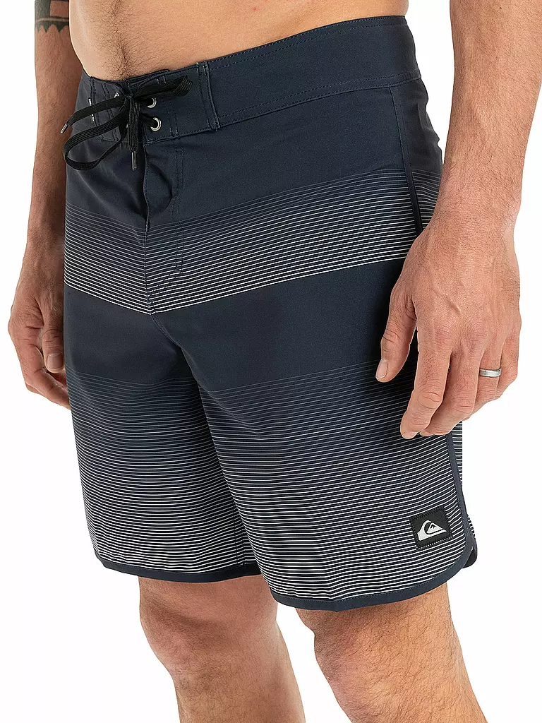 QUIKSILVER | Beachshort Surfsilk Scallop 18" pour homme |
