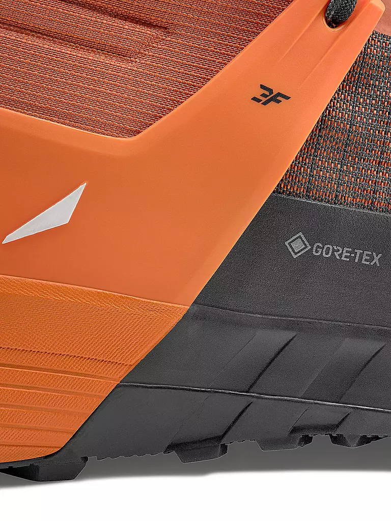 SALEWA | Chaussures de speed hiking pour hommes Wildfire NXT Mid GTX |