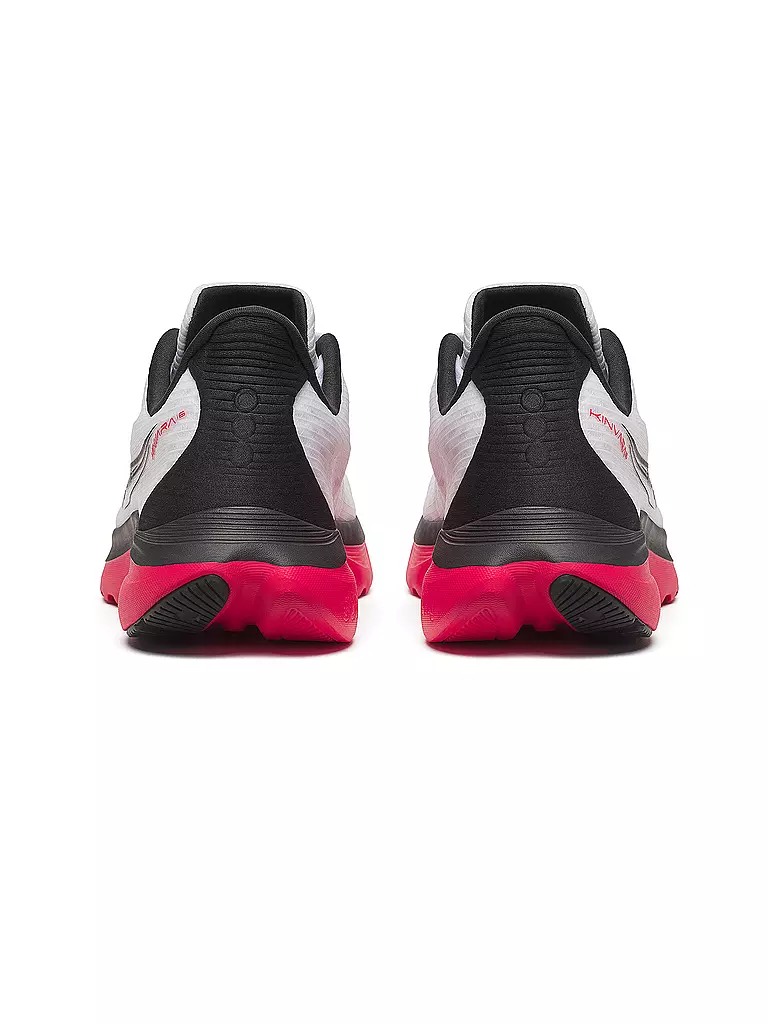 SAUCONY | Chaussures de compétition pour hommes Kinvara 16 |