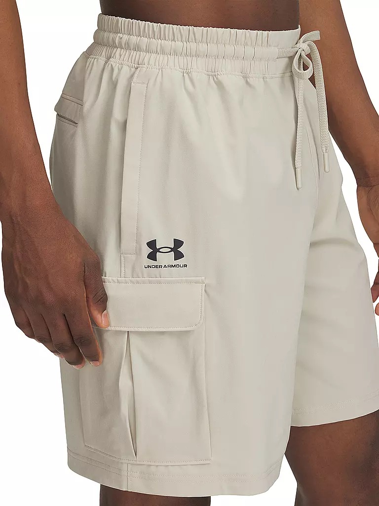 UNDER ARMOUR | Short cargo tissé UA Vibe pour homme |